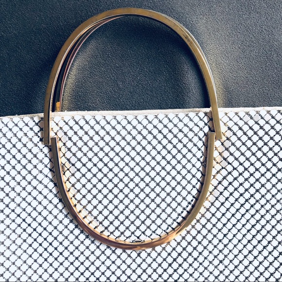 Vintage White Mesh purse - Picture 2 of 9